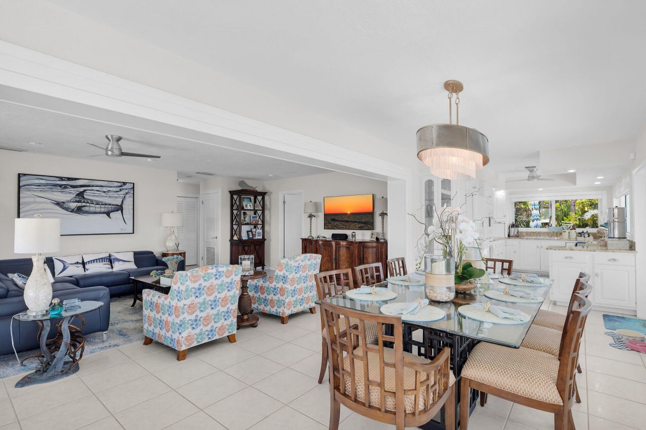 344 E Seaview Drive, Duck, FL 33050 Photo