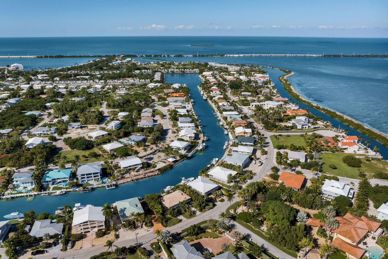 344 E Seaview Drive, Duck, FL 33050 Photo