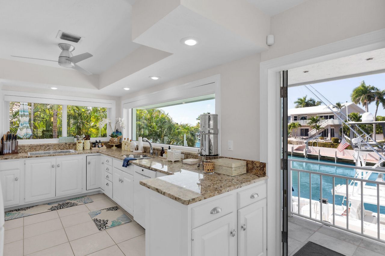 344 E Seaview Drive, Duck, FL 33050 Photo