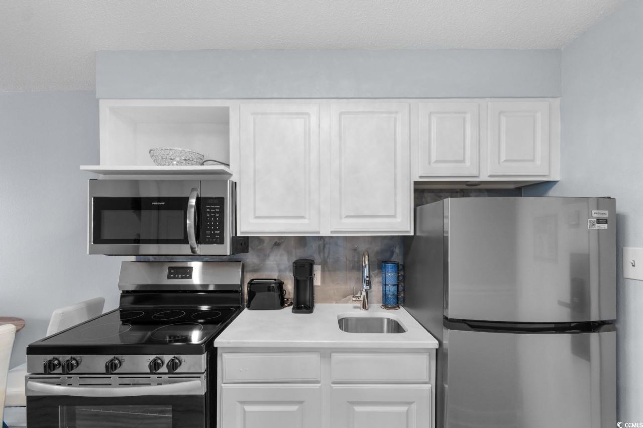 1207 S Ocean Blvd. Photo 11