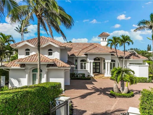 216 Spring Line DR, NAPLES, FL 34102