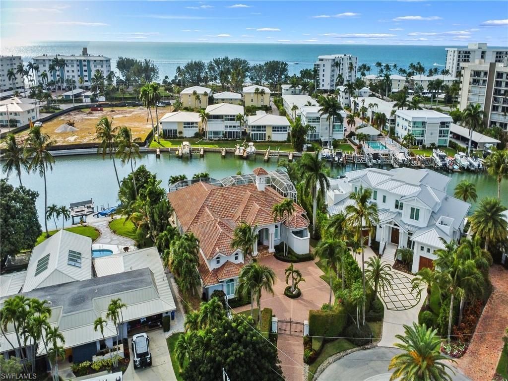 216 Spring Line Dr, Naples, FL 34102 Photo