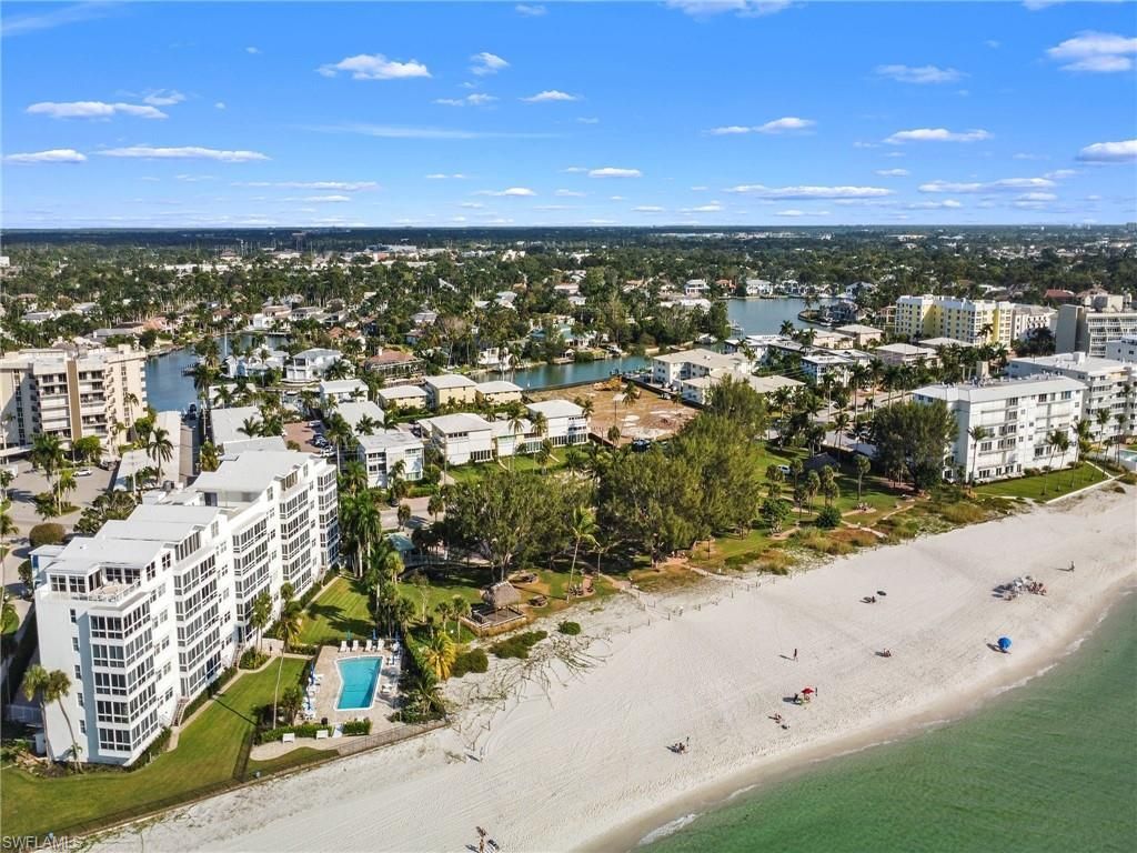 216 Spring Line Dr, Naples, FL 34102 Photo