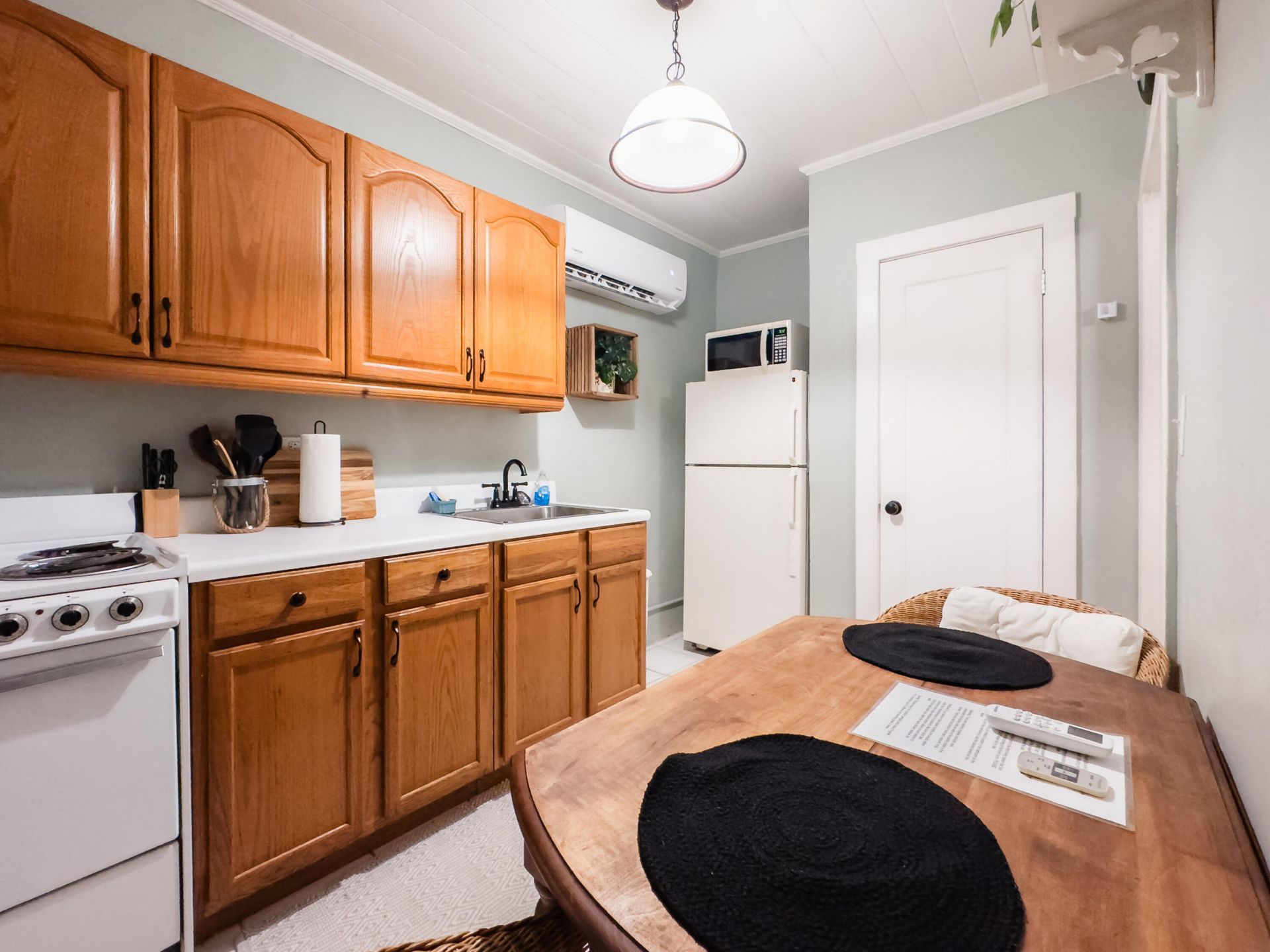 211 N Ocean Breeze, Unit 1, Lake Worth Beach, FL 33460 Photo