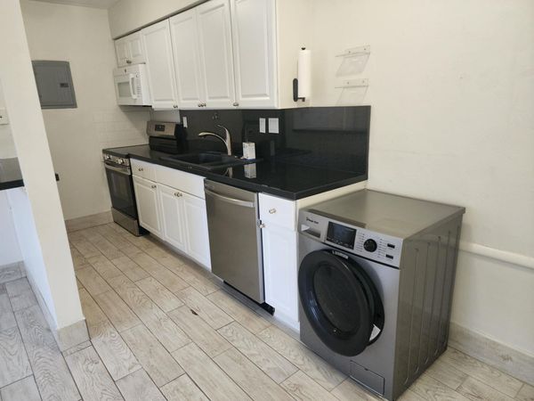 340 SW 16th Court, Unit 1, Fort Lauderdale, FL 33315