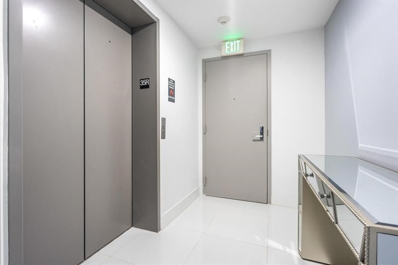 488 NE 18th Street, Unit 3509, Miami, FL 33132 Photo