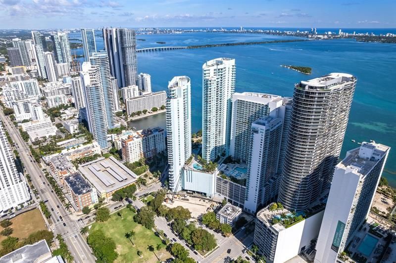 488 NE 18th Street, Unit 3509, Miami, FL 33132 Photo