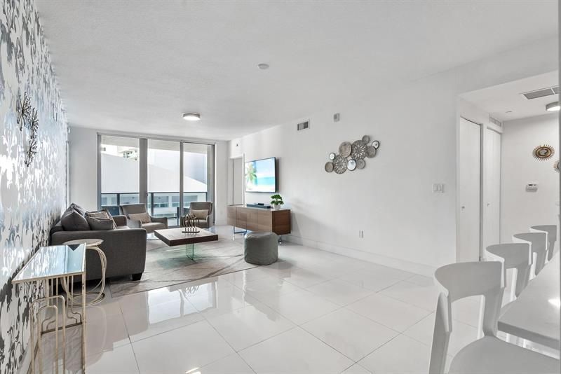 488 NE 18th Street, Unit 3509, Miami, FL 33132 Photo
