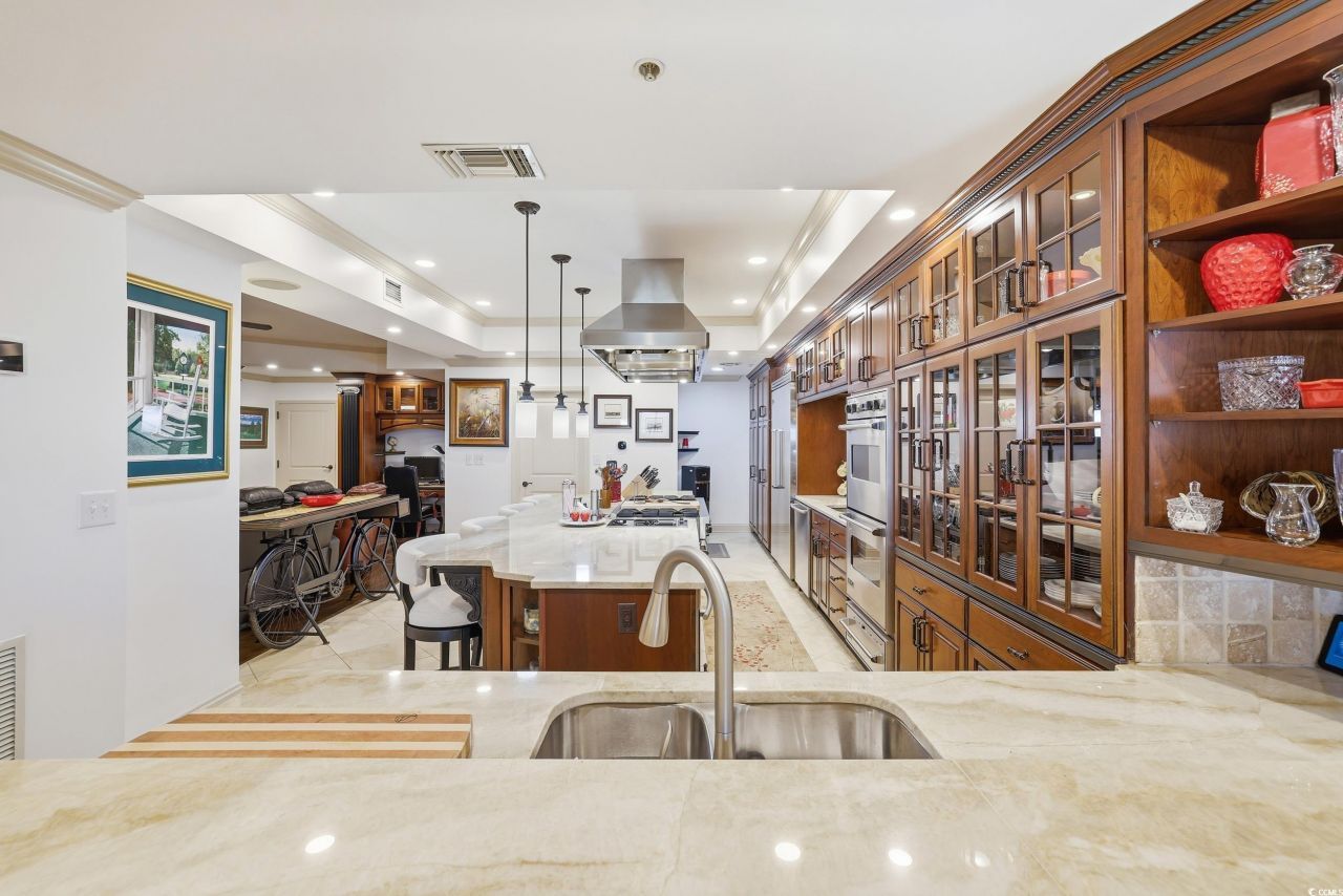 9547 Edgerton Dr. Photo 14