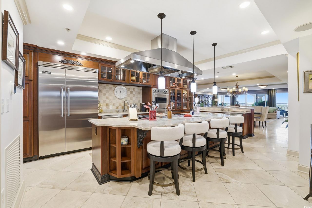 9547 Edgerton Dr. Photo 16