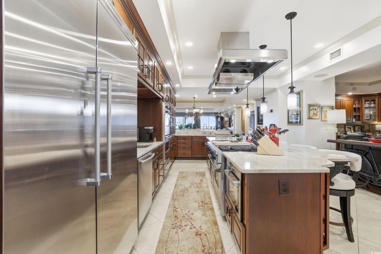 9547 Edgerton Dr. Photo 17