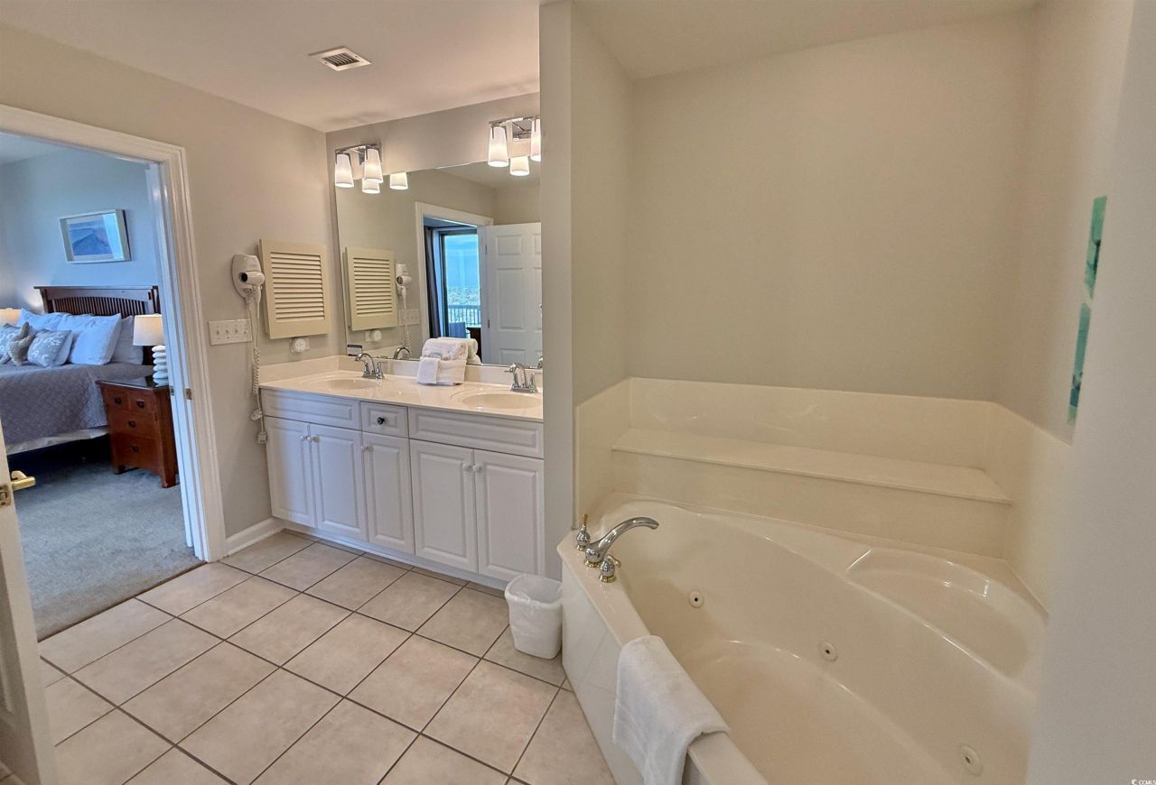 8500 Margate Circle Photo 19