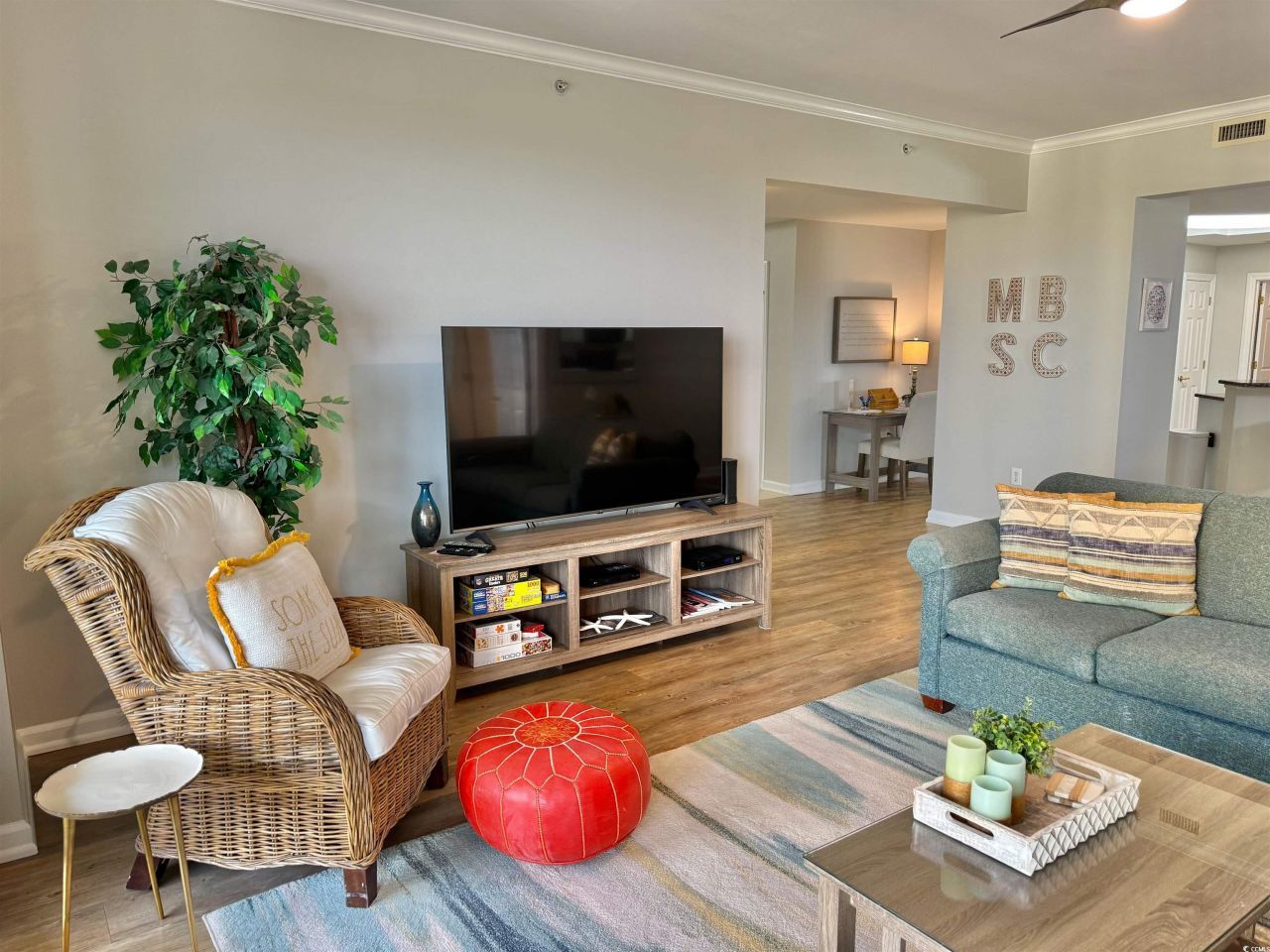 8500 Margate Circle Photo 5