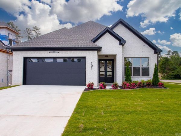 101 Carter Creek Cove, Little Rock, AR 72223