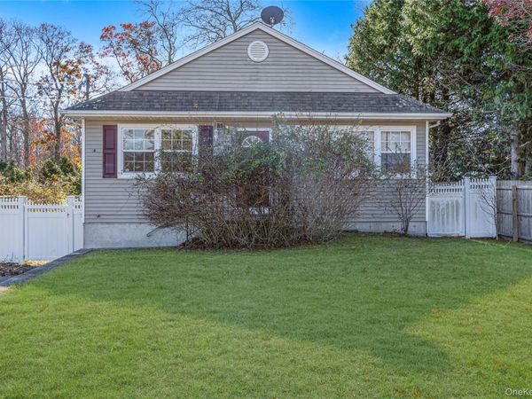 94 Baybright Drive E, Shirley, NY 11967