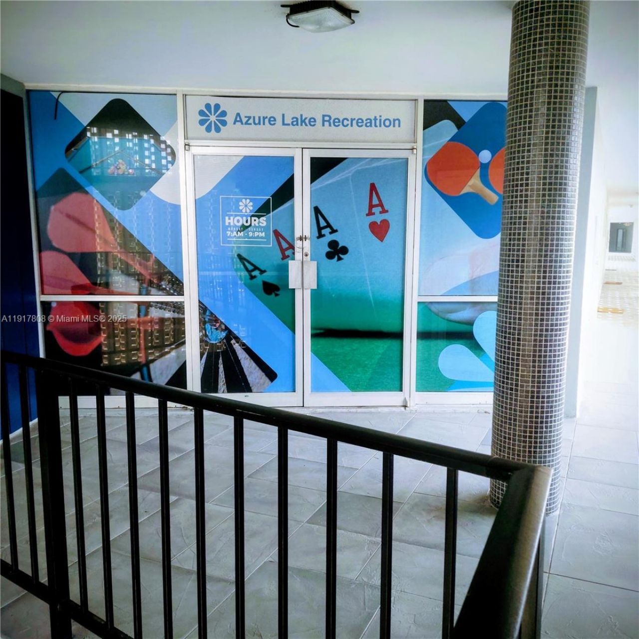 877 NE 195th St, Unit 318, Miami, FL 33179 Photo