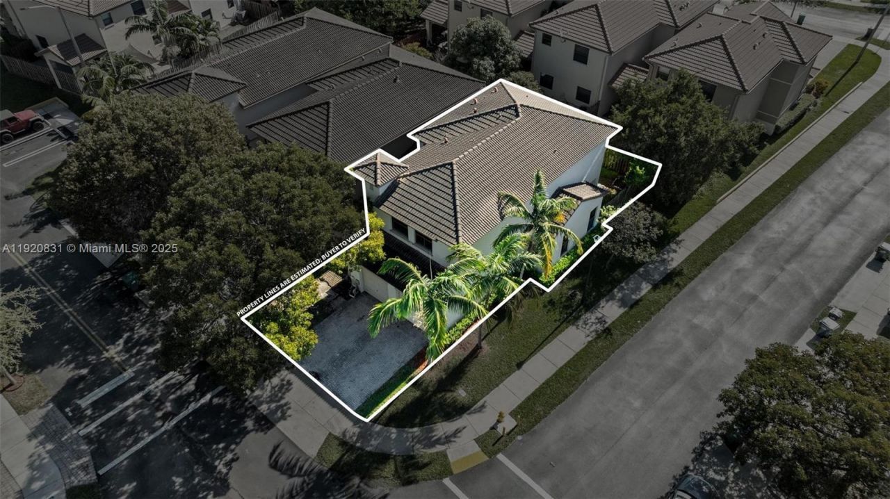 8934 SW 227th Ter, Cutler Bay, FL 33190 Photo