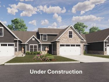 5829 Hawks Nest Circle NW, Canton, OH 44708