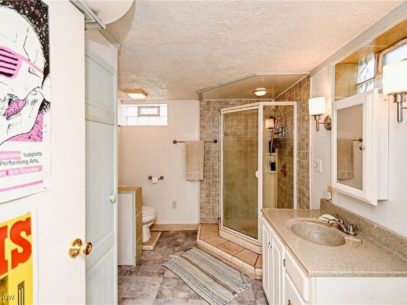 1199 Iona Avenue, Akron, OH 44314 Photo 28