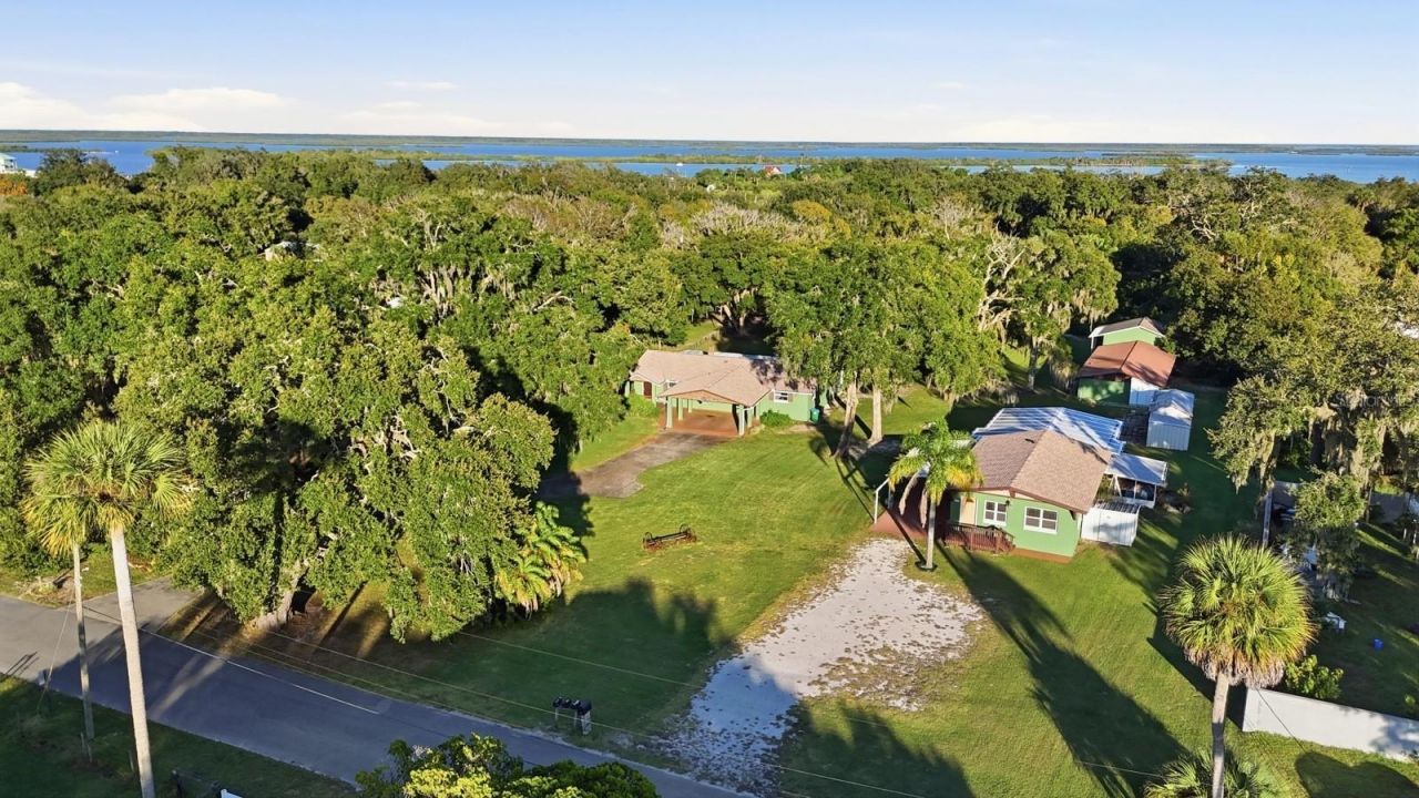 191 Howes Street, Oak Hill, FL 32759 Photo