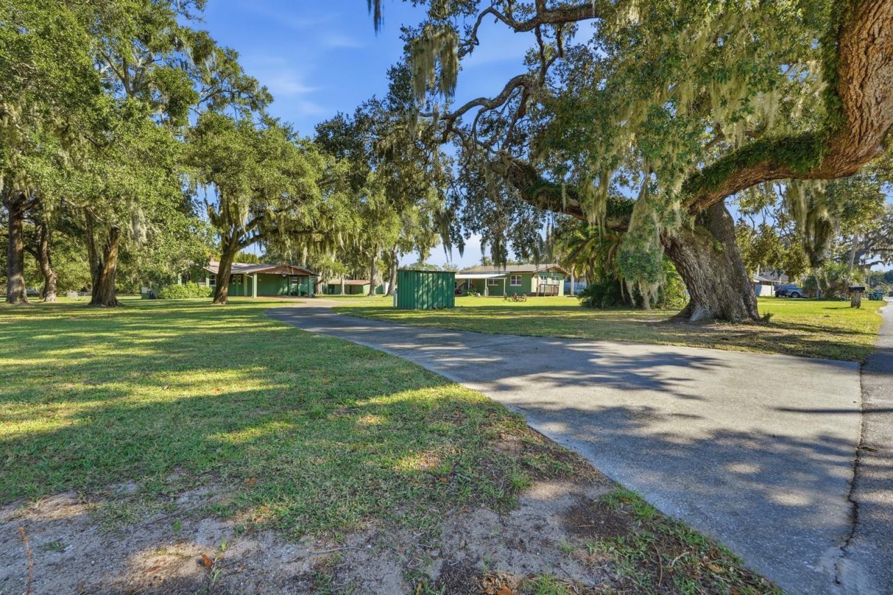 191 Howes Street, Oak Hill, FL 32759 Photo