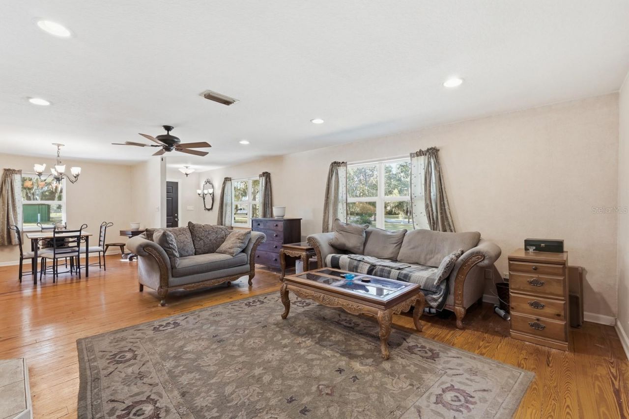 191 Howes Street, Oak Hill, FL 32759 Photo