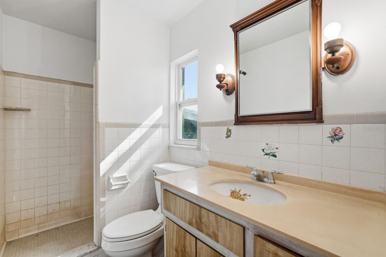 191 Howes Street, Oak Hill, FL 32759 Photo