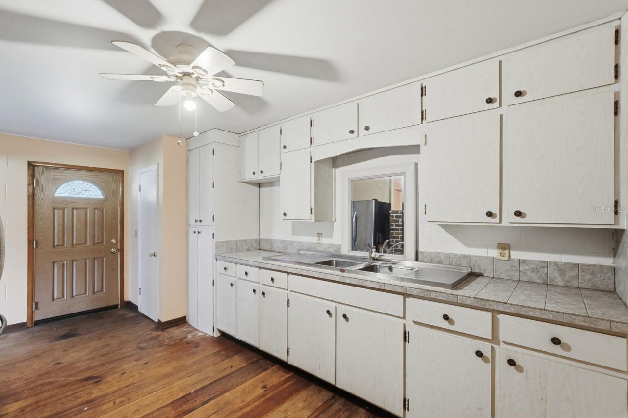 191 Howes Street, Oak Hill, FL 32759 Photo