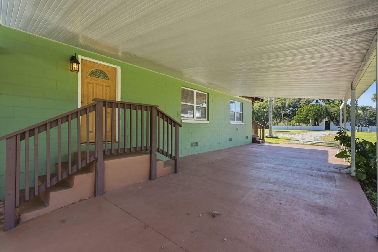 191 Howes Street, Oak Hill, FL 32759 Photo