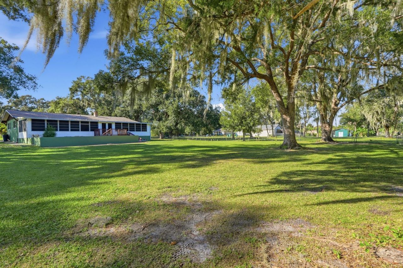 191 Howes Street, Oak Hill, FL 32759 Photo