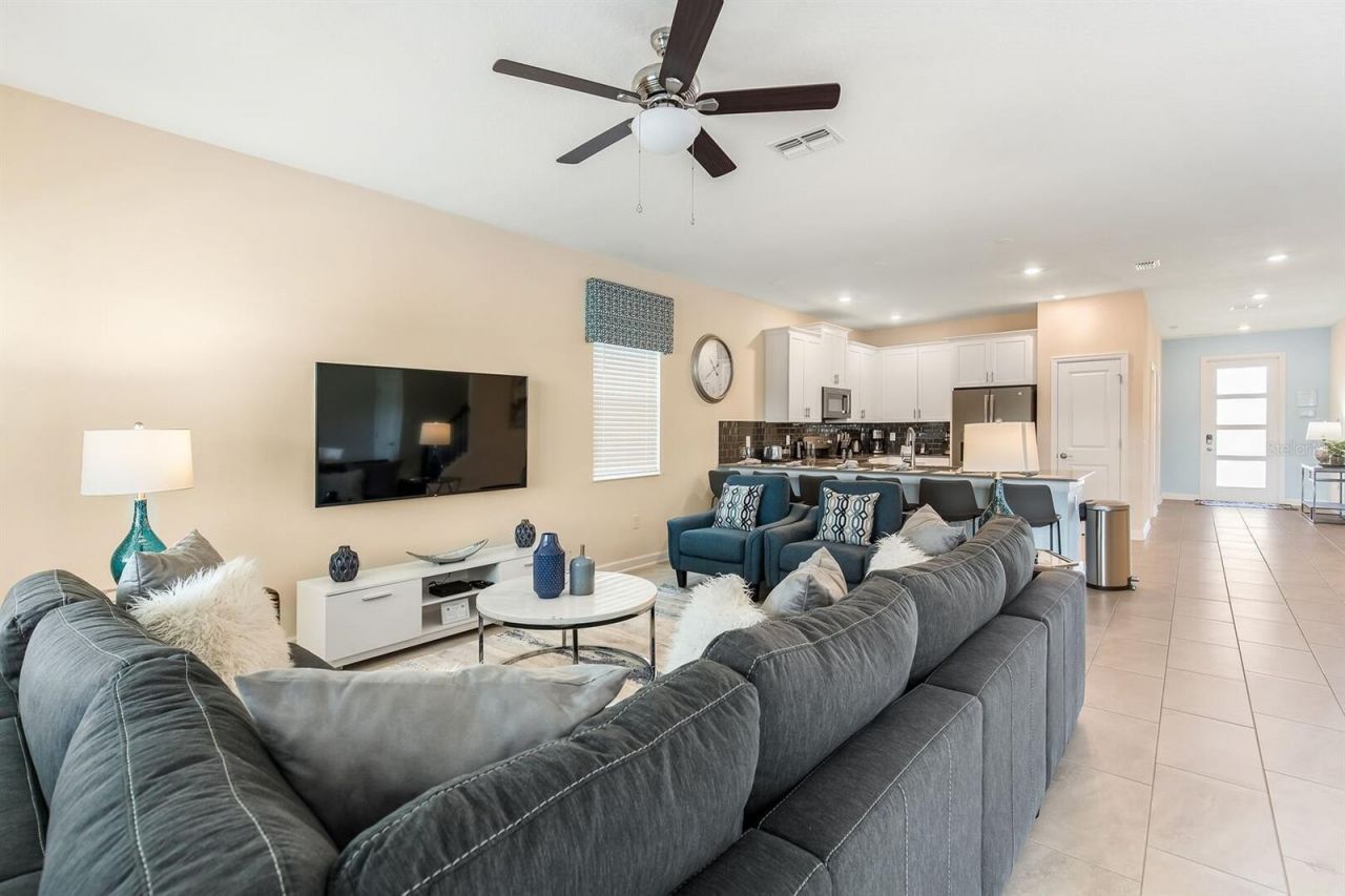 9012 Sommerset Hills Drive, Davenport, FL 33896 Photo