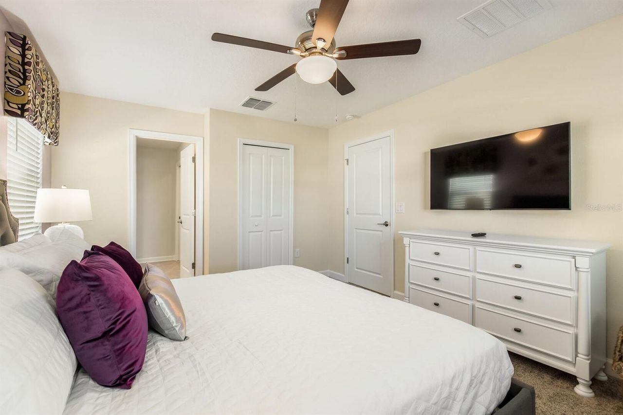 9012 Sommerset Hills Drive, Davenport, FL 33896 Photo