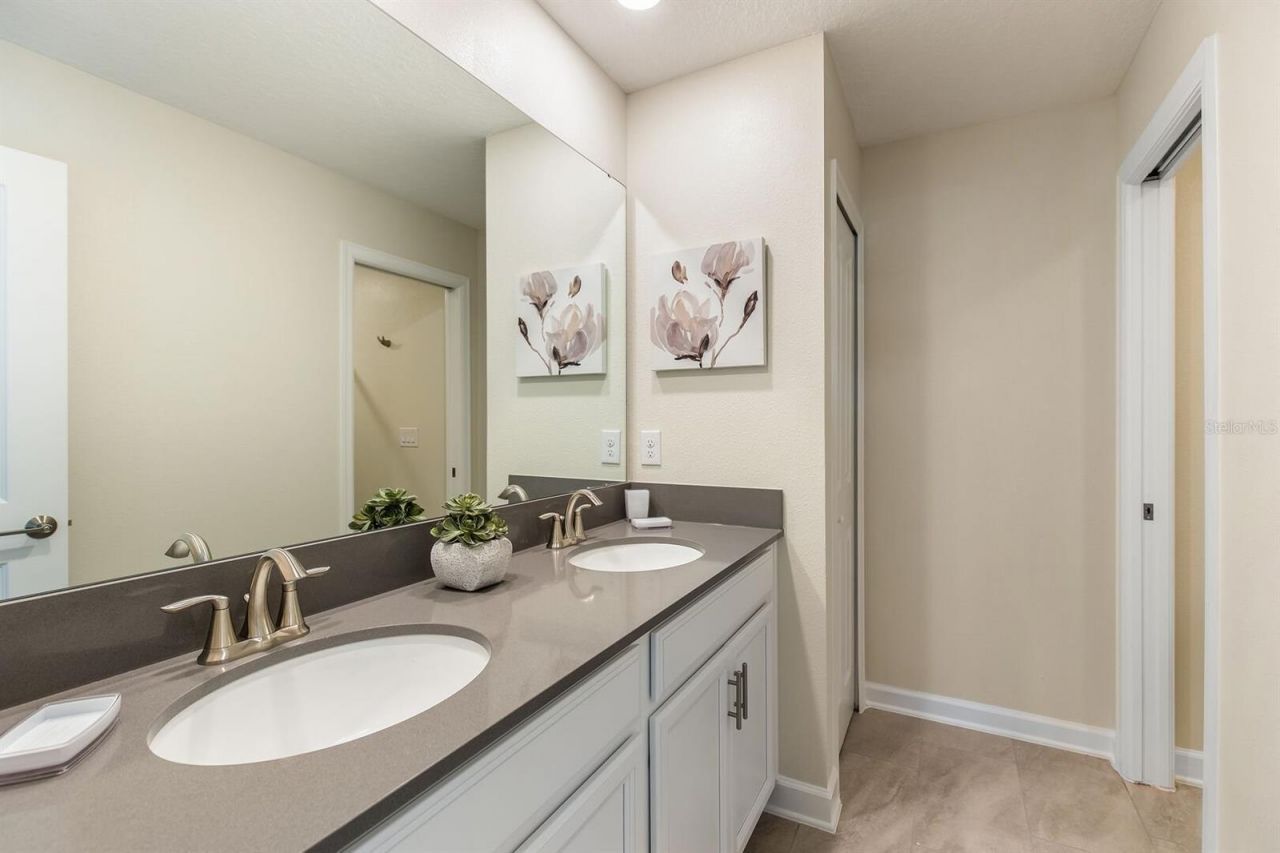 9012 Sommerset Hills Drive, Davenport, FL 33896 Photo