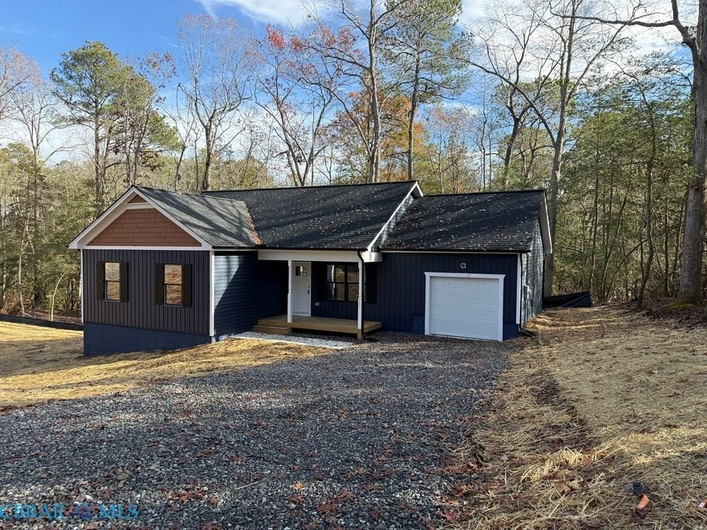 161 Walnut Street, Kilmarnock, VA 22482 Main Photo