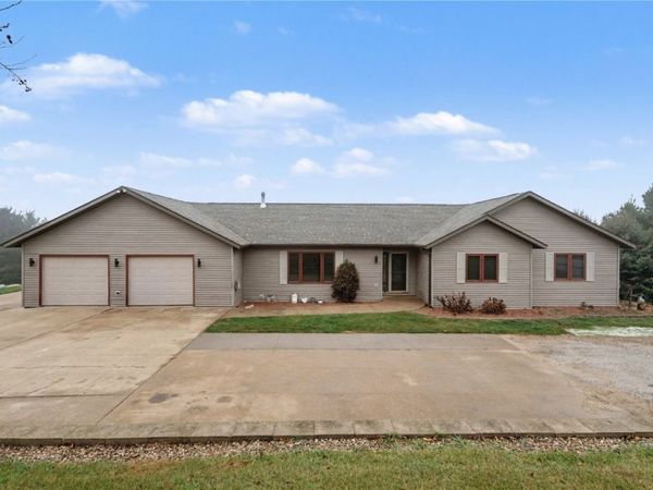 3139 74th Street, Atkins, IA 52206