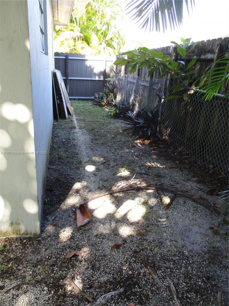 9750 Dominican Dr, Cutler Bay, FL 33189 Photo