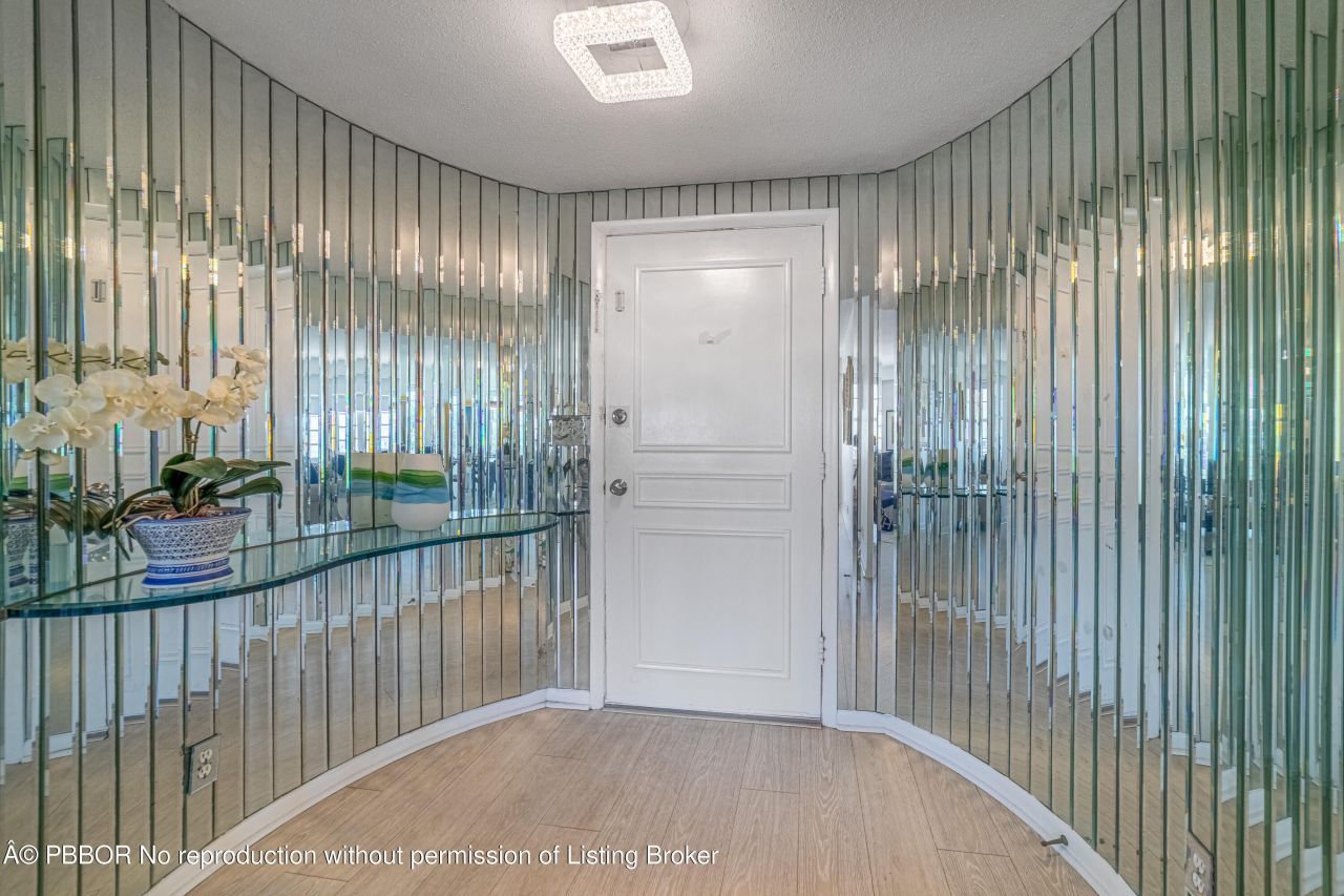 3475 S Ocean Boulevard, Unit 201, Palm Beach, FL 33480 Photo