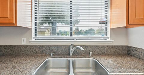 8501 Center Pkwy, Sacramento, CA 95823 Photo