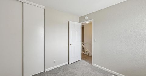 8501 Center Pkwy, Sacramento, CA 95823 Photo