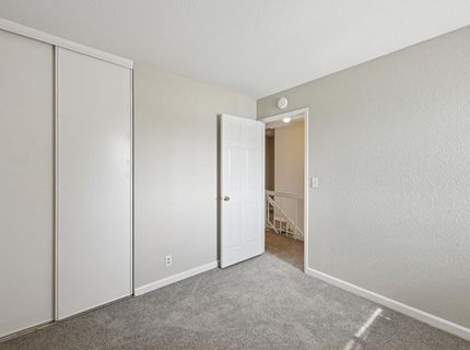 8501 Center Pkwy, Sacramento, CA 95823 Photo