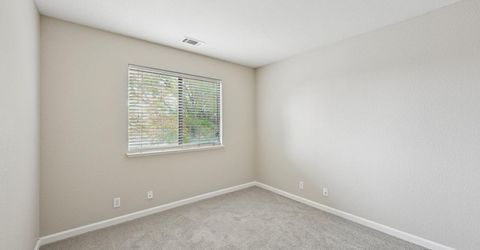 8501 Center Pkwy, Sacramento, CA 95823 Photo