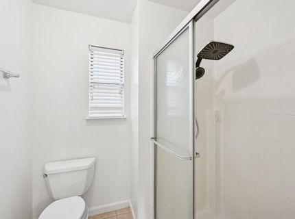 8501 Center Pkwy, Sacramento, CA 95823 Photo