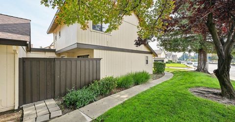 8501 Center Pkwy, Sacramento, CA 95823 Photo