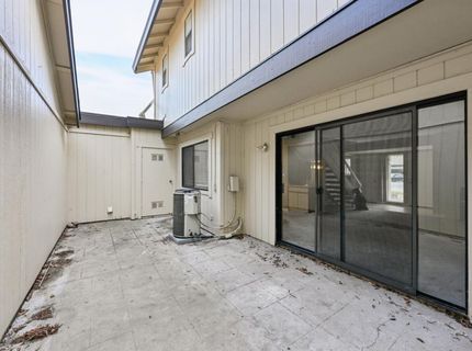 8501 Center Pkwy, Sacramento, CA 95823 Photo