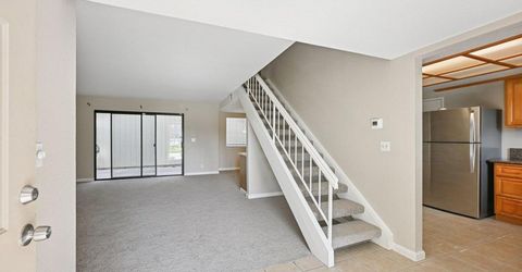 8501 Center Pkwy, Sacramento, CA 95823 Photo