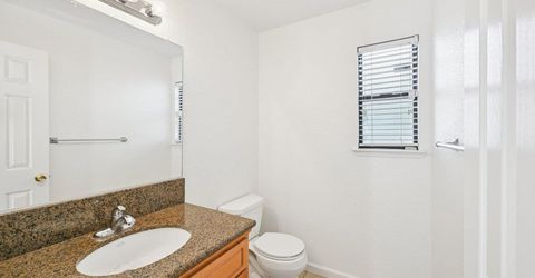 8501 Center Pkwy, Sacramento, CA 95823 Photo