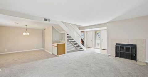 8501 Center Pkwy, Sacramento, CA 95823 Photo