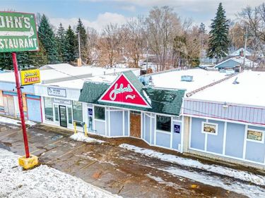 3600 Davison Road, Flint, MI 48506