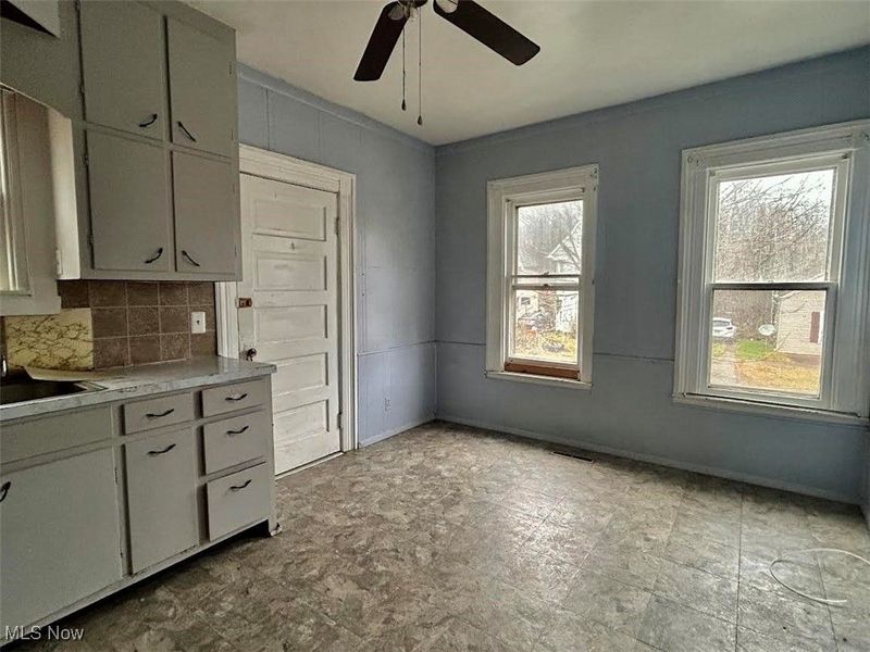 615 Wooster Street, Marietta, OH 45750 Photo 10