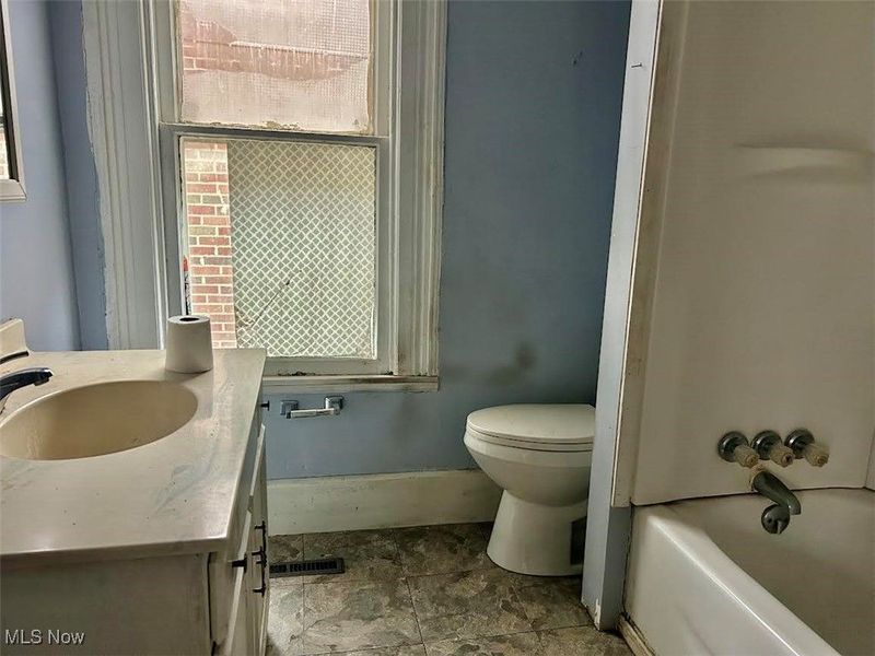 615 Wooster Street, Marietta, OH 45750 Photo 17